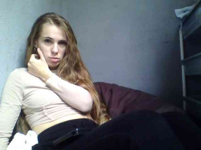 ---kisa25_ webcam