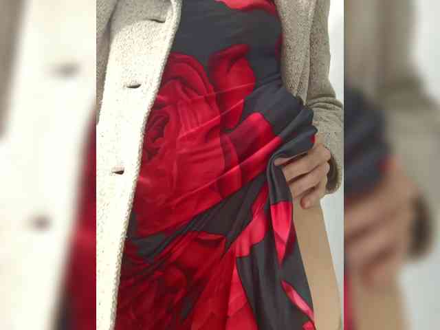 naked_taxi_dispatcher webcam