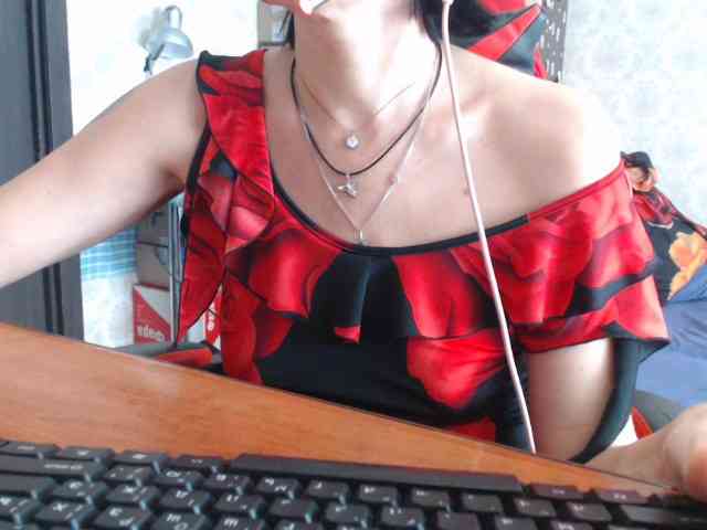 naked_taxi_dispatcher webcam