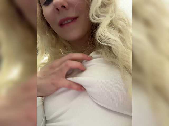 Vai a chattare su JJane- JJane-