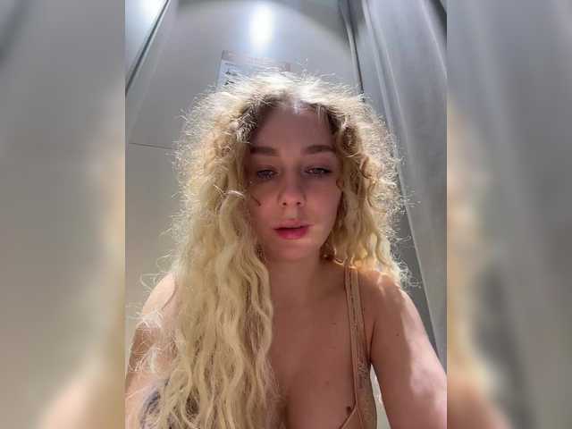 Vai a chattare su JJane- JJane-