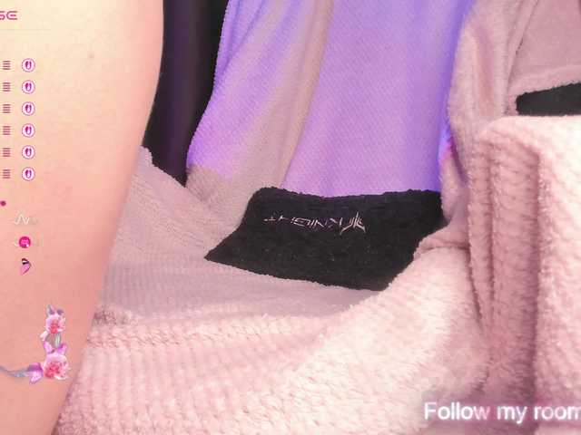 Entrez le videochat erotique avec le
modèle EmilyLopess EmilyLopess