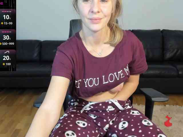 NALIA-WET-PANTY webcam