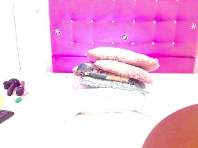 Naugthy-choko webcam