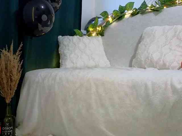 KristinaBounty webcam