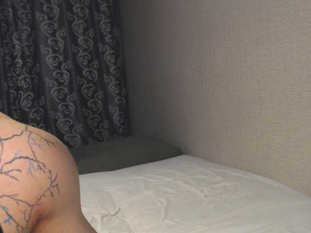 Entrez le videochat erotique avec le
modèle sukubb-overlord sukubb-overlord