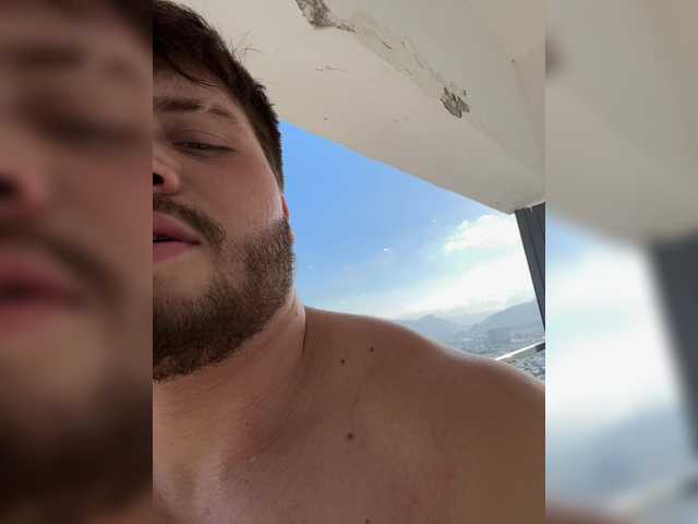 Vai a chattare su SukubOverlord SukubOverlord