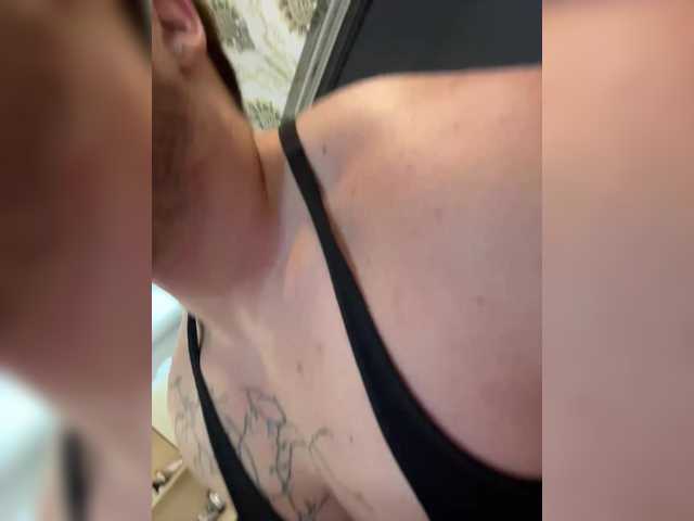 Gratis Live Sexcam mit SukubOverlord SukubOverlord