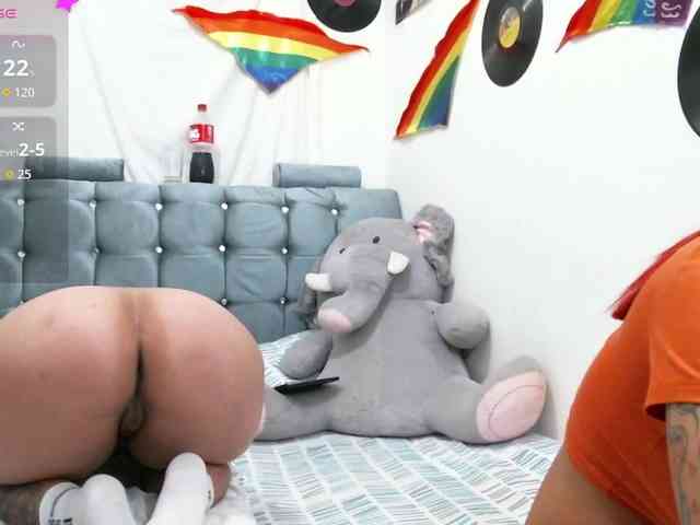 pamelaykamila webcam