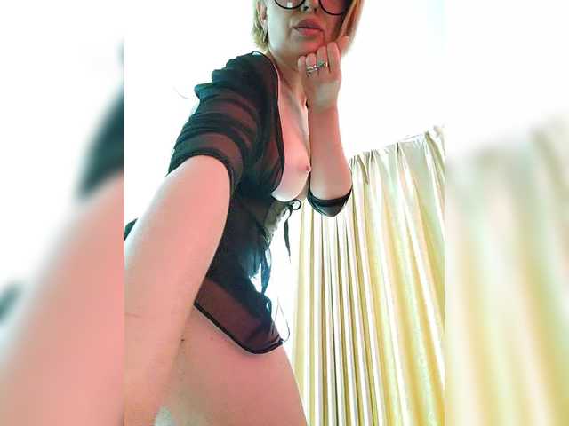 Gratis Live Sexcam mit Minni_Mia Minni_Mia