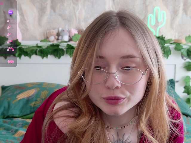 Рунетки: дрочит на женские трусы порно, секс чат бесплатно