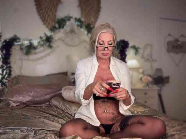 GoddessAnnaxxx webcam