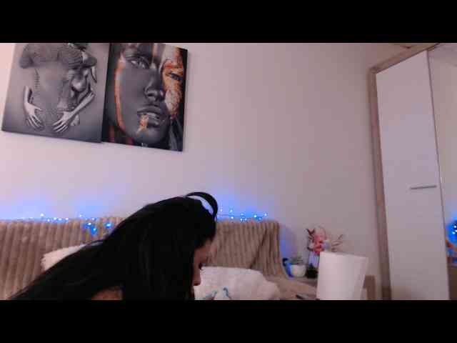 LaylaCruz webcam