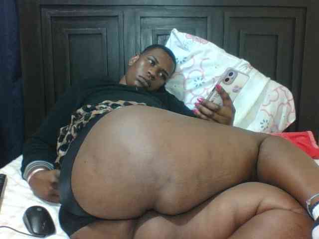 Sexyblacktits webcam