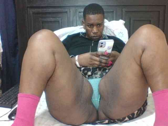 Sexyblacktits webcam