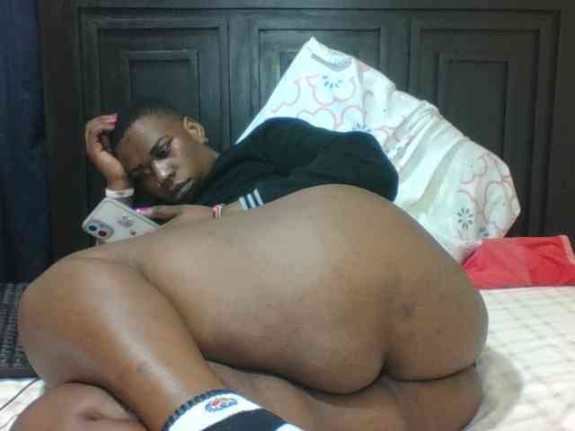 Sexyblacktits webcam