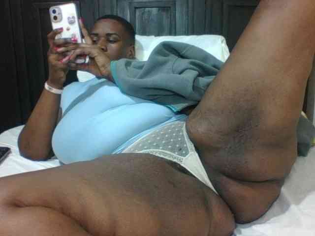 Sexyblacktits webcam