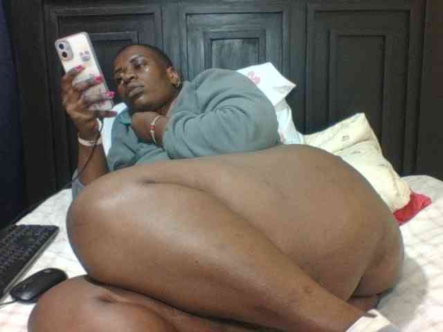 Sexyblacktits webcam