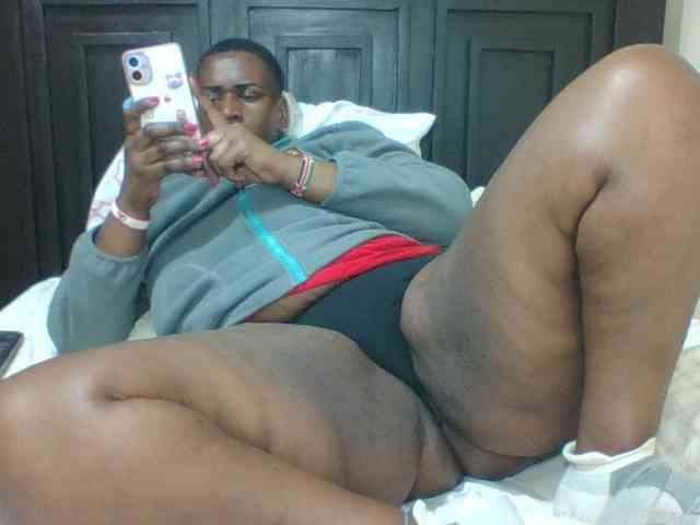 Sexyblacktits webcam