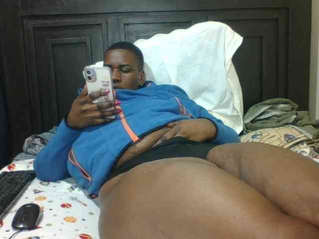 Sexyblacktits webcam