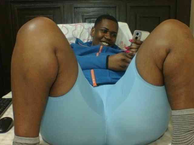 Sexyblacktits webcam