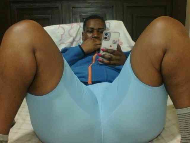 Sexyblacktits webcam