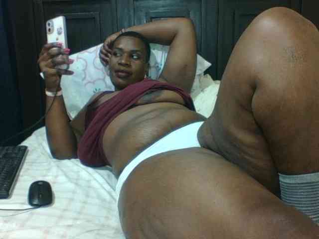 Sexyblacktits webcam