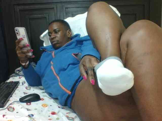 Sexyblacktits webcam