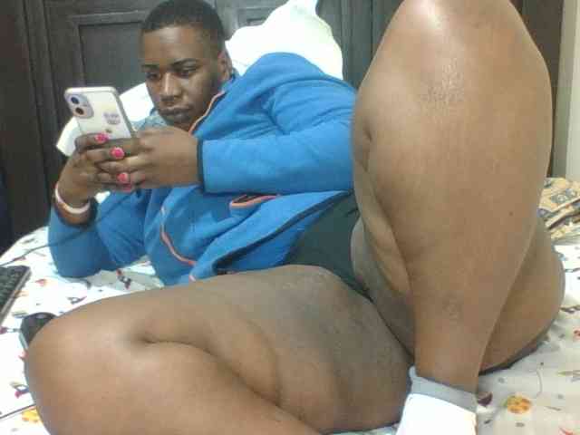 Sexyblacktits webcam