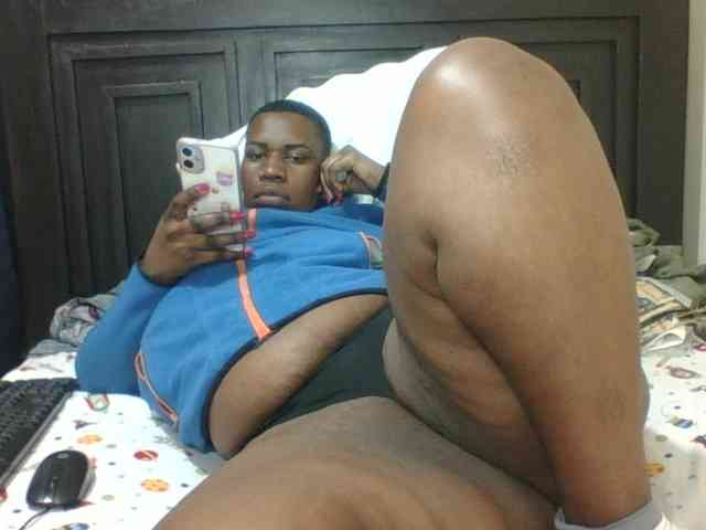 Sexyblacktits webcam