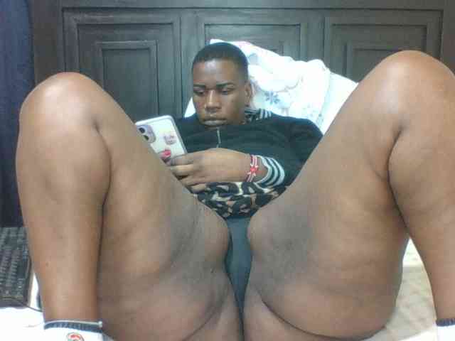 Sexyblacktits webcam