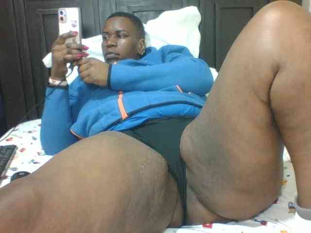 Sexyblacktits webcam