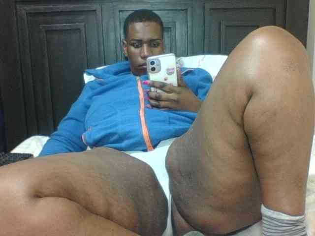 Sexyblacktits webcam