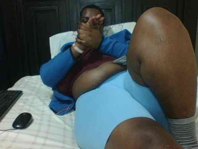 Sexyblacktits webcam