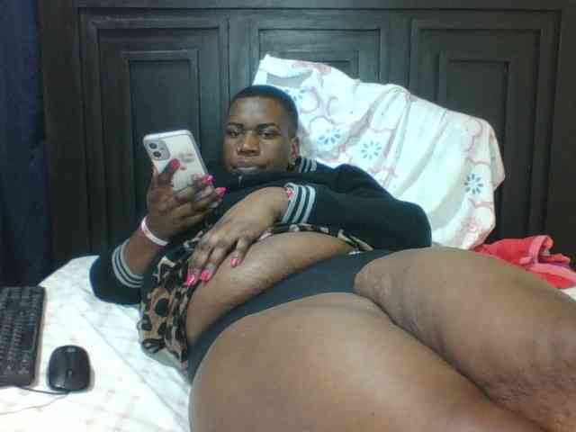 Sexyblacktits webcam