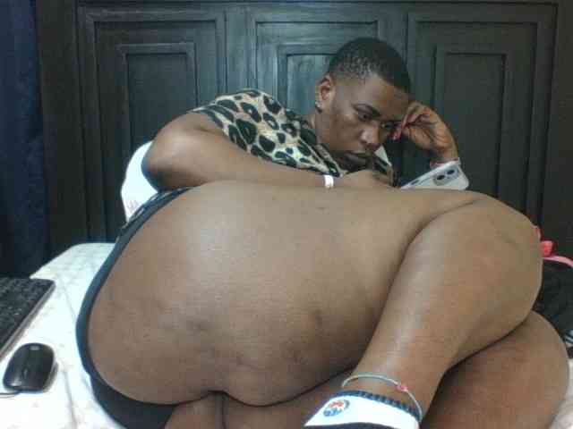 Sexyblacktits webcam