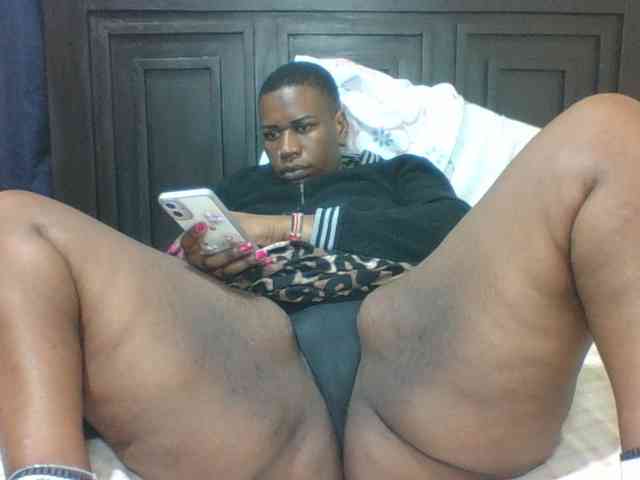 Sexyblacktits webcam