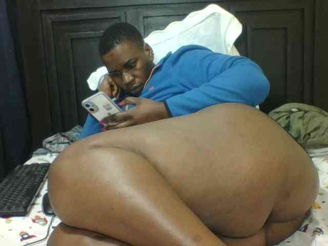 Sexyblacktits webcam