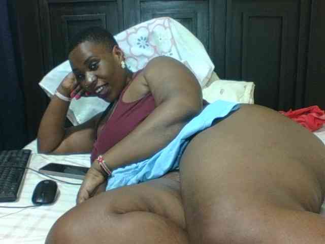 Sexyblacktits webcam