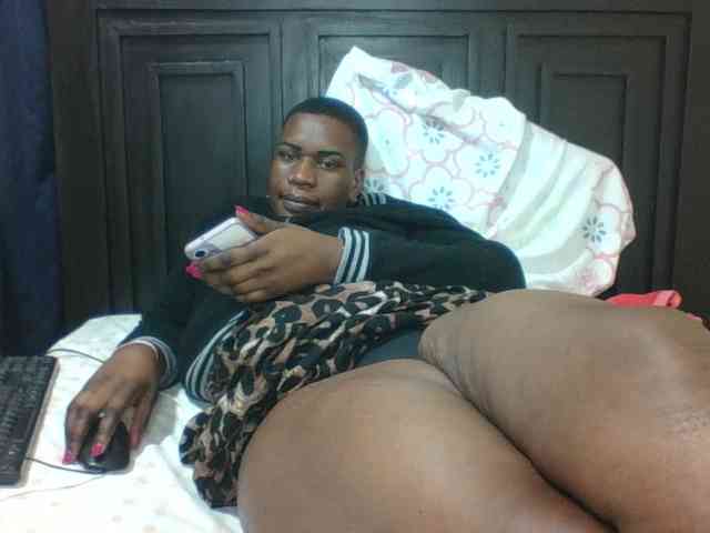 Sexyblacktits webcam