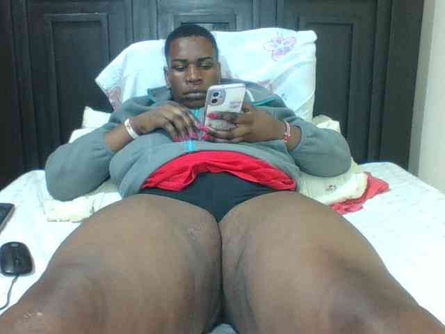 Sexyblacktits webcam