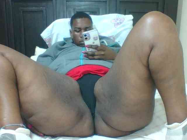 Sexyblacktits webcam