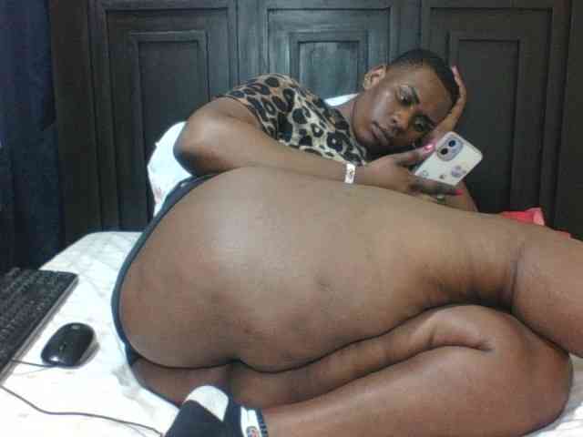 Sexyblacktits webcam