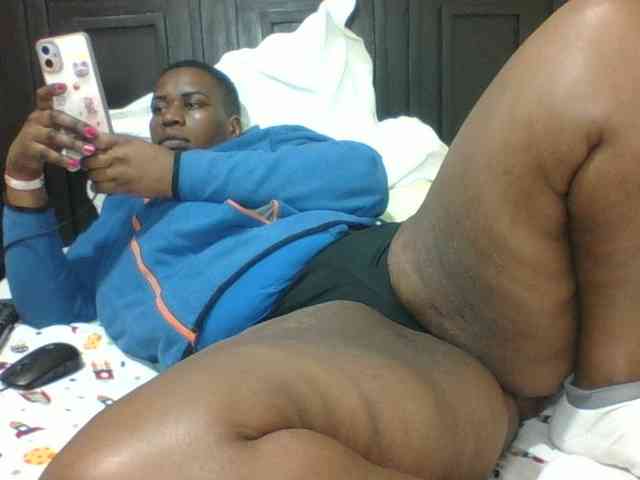 Sexyblacktits webcam