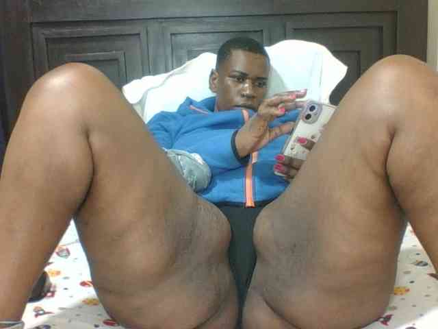 Sexyblacktits webcam