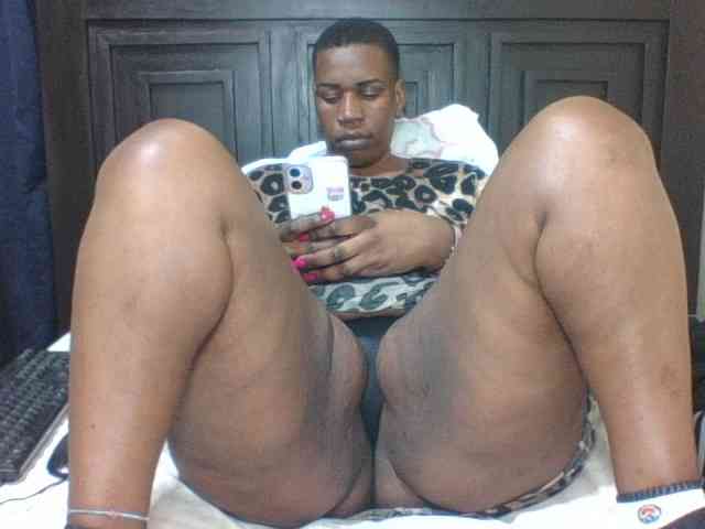 Sexyblacktits webcam