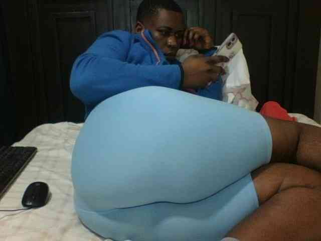 Sexyblacktits webcam