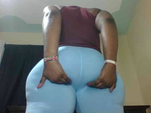 Sexyblacktits webcam