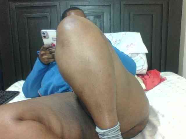 Sexyblacktits webcam