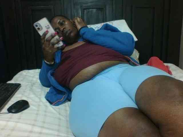 Sexyblacktits webcam